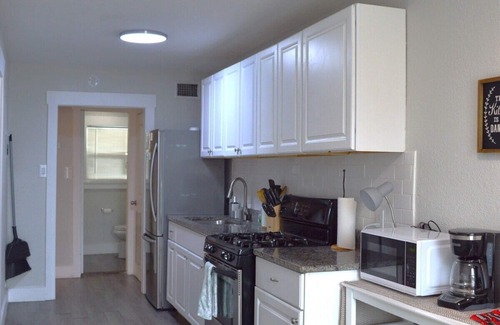Del Mar Apartamento | Central 1BDR+PetsOK+Extended Stay Discounts