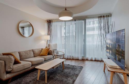 Canberra City Centre Apartamento | Central 2-Bed with Gym and Secure Parking