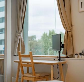 Canberra City Centre Apartamento | Central 2-Bed with Gym and Secure Parking