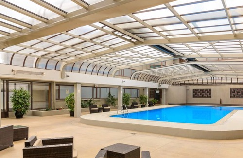 Rotorua Casa | Casa central de 3 dormitorios, piscinas de hidromasaje WIFI ++ gratuitas, piscina y gimnasio