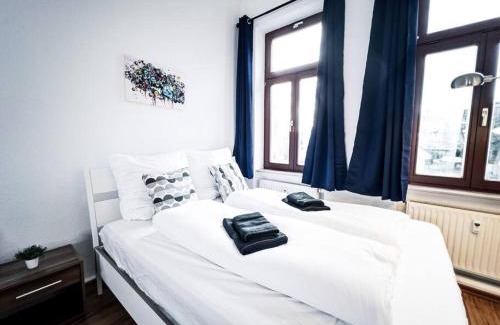 Lindenau Apartamento | Central 3 Bedroom Apt. close to the Arena and Stadium *up to 8 people*