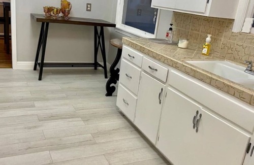 Redding Casa | Central 3-bedroom house in Redding with Pool & Vintage Bar Room