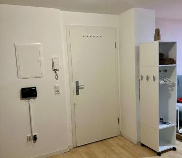 Oberturkheim Apartamento | Central 30 sqm apt Obertürkheim