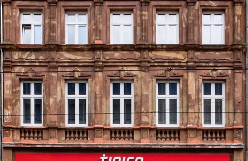 Saarbruecken Apartamento | Central 80 sqm city apartment (No. 6) for 4 pers.