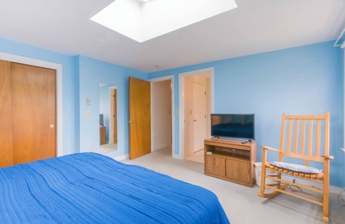 Centerville Casa | Central A/C, village location, Dog Friendly and WiFi