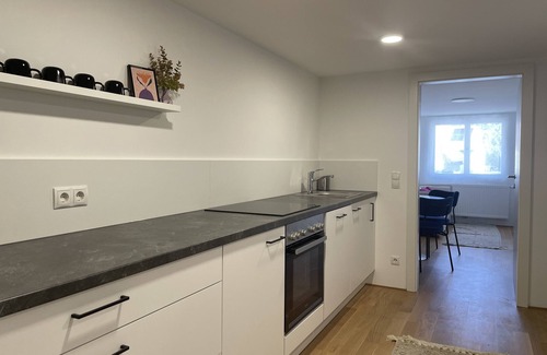 Dornbirn Apartamento | "Central and Cozy: Your Dornbirn Home, Paris 7"