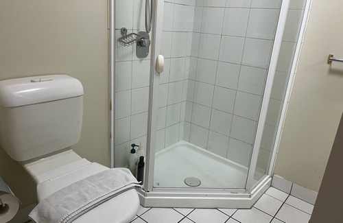 Docklands Apartamento | Central and Spacious 2BR Apt w/Wifi, Washing Machine near Docklands, Southbank