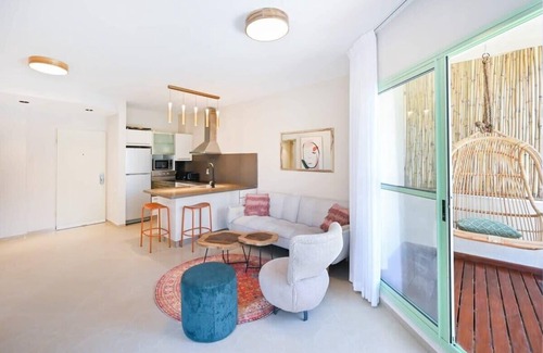 Tel Aviv Apartamento | Central apartment with Jacuzzi near Bograshov Beach by HolyGuest