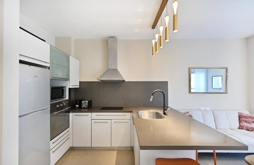 Tel Aviv Apartamento | Central apartment with Jacuzzi near Bograshov Beach by HolyGuest