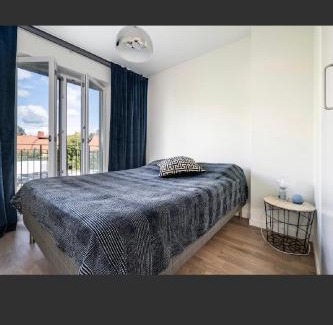 Appelviken Apartamento | Central apartment 5min drive to the Airport.