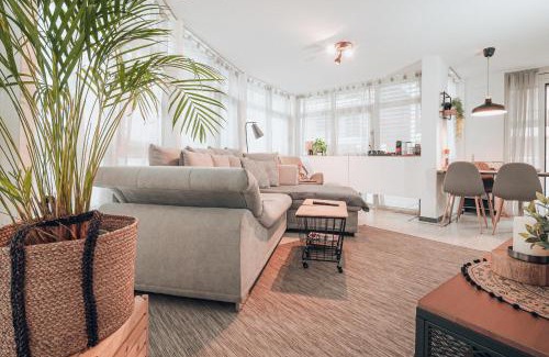 Visp Apartamento | Central Apartment - culture & nightlife in one