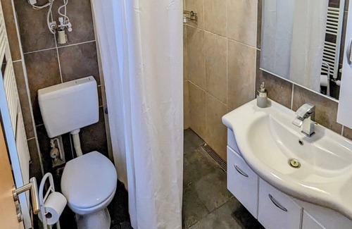 Bant Apartamento | Central apartment for 3 people with kitchen & washing machine