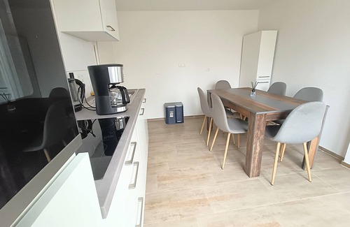 Center Apartamento | Central apartment for 6 people with rain shower & parking space