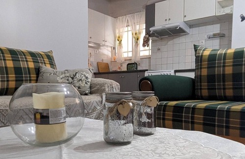Molos-Agios Konstantinos Apartamento | Central Apartment in Agios Konstantinos