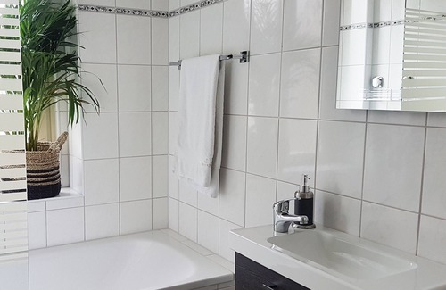 Magdeburg Apartamento | Central apartment in Magdeburg with Netflix and kitchen WE18