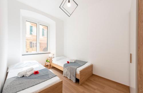 Castelletto Apartamento | Central Apartment In Genova - Happy Rentals