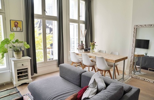 Binnenstad Apartamento | Central apartment next to the Dam Square