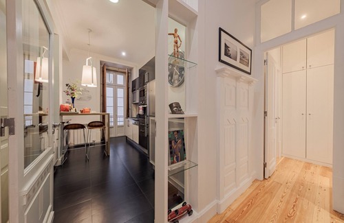 Baixa Apartamento | Central Artistic Apartment in Baixa 107