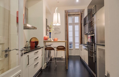 Baixa Apartamento | Central Artistic Apartment in Baixa 107