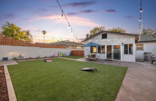 Allied Gardens Casa | Central Backyard Oasis Villa
