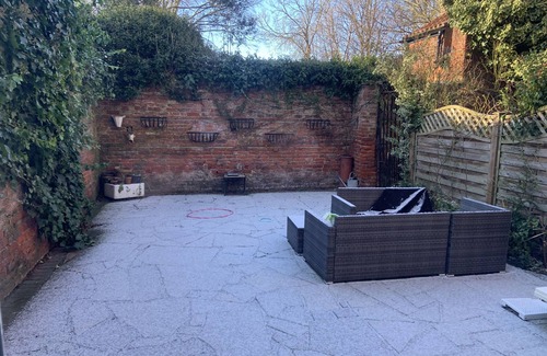 Beverley Casa | Central Beverley 4-Bedroom Townhouse
