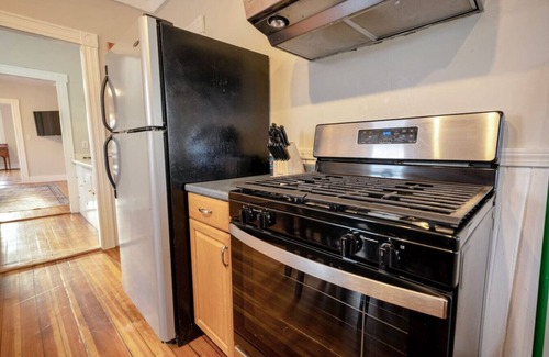 Beverly Apartamento | Central Beverly! 5 min to Salem!