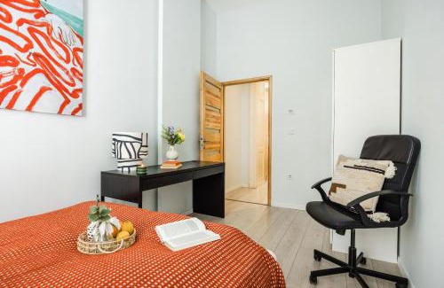Palace District Apartamento | Central Budapest Oasis 5ppl - Tram at doorstep