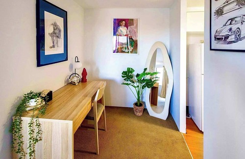 City West Apartamento | Central Canberra 3BR , Views Pool Gym & Parking