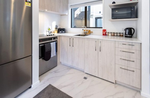 Christchurch City Centre Casa | Central City Awaits 2 Bed 2 Bath