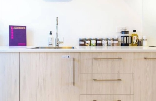 Christchurch City Centre Casa | Central City Charm: Pet-Friendly Studio