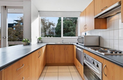 South Melbourne Apartamento | Central City Convenience in Prime Location