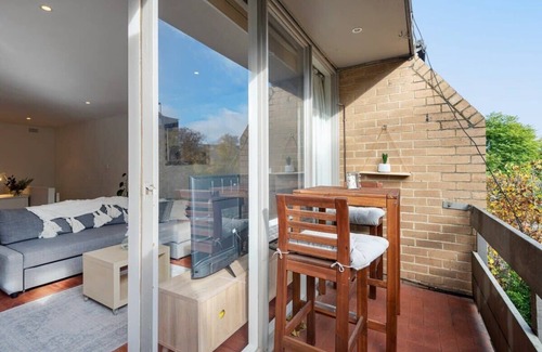 South Melbourne Apartamento | Central City Convenience in Prime Location