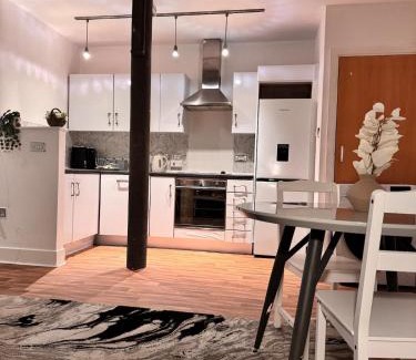 Nottingham Apartamento | Central Comfort- 2 bedroom Nottingham Stay