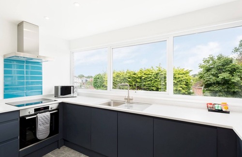 Warwick Casa | Central & Comfortable 2Bedroom Property, Warwick|Pass the Keys