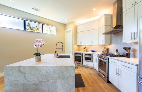 Turtle Creek Casa | Central Dallas-4 Bed Luxury Home