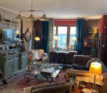 Hesdin Casa | Central double room with separate full bathroom