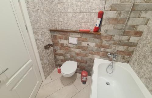 Bacau Apartamento | Central EvaApartments One