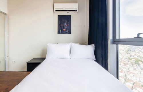 Atasehir Apartamento | Central Flat with Amazing City View in Atasehir