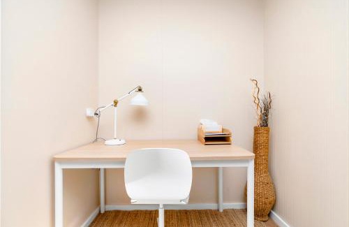 Wagga Wagga Casa | Central guest studio with secure parking!