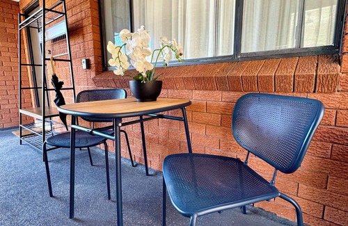 Haberfield Apartamento | Central Haberfield Village 5* eateries. Pet/family friendly. Free park.