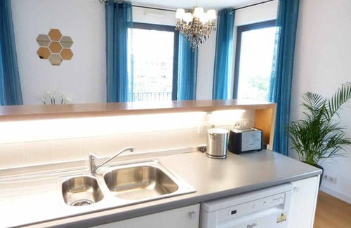 Mouraria Apartamento | NUEVO CENTRAL * * * VISTAS DEL CASTILLO freeparking * duerme 4