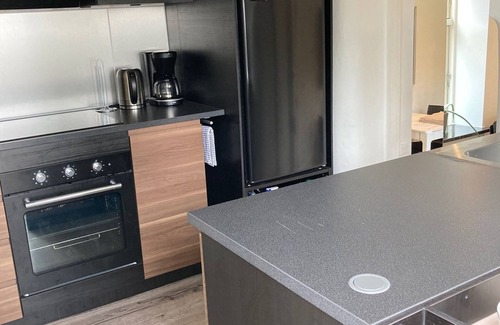 Kolding Condominio | Central Lejlighed med Egen Have tæt ved Slotssøen