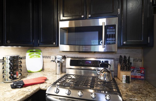 North Hilltop Villa | Central Location 4BR w/ Arcades & Spacious Parking