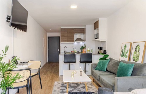 Ciudad Vieja Apartamento | Central location | Rooftop | Fitness center | Jacuzzi w/cost