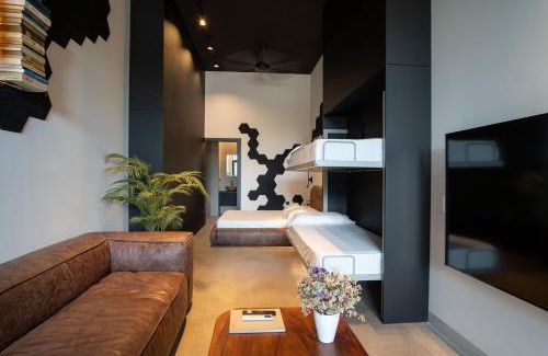 Les Tendetes Apartamento | Central loft 60 m2 ideal for small families