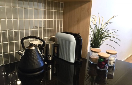 City East Apartamento | Central Loft Apartment Free Parking