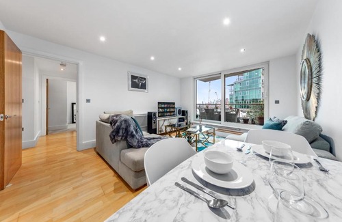 Vauxhall Apartamento | Central LONDON 2 Bedroom US EMBASSY London Eye and Riverside view panoramic balcony