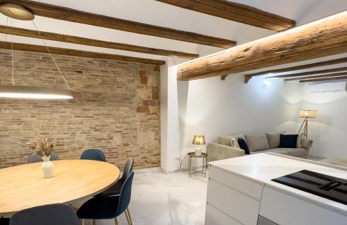 Valencia City Centre Apartamento | Central Market - Ciutat Vella, exclusively for families - Mid-term