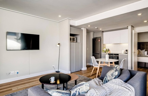 Bantry Bay Apartamento | Central Minimalist 1bed by the Ocean The Bantry