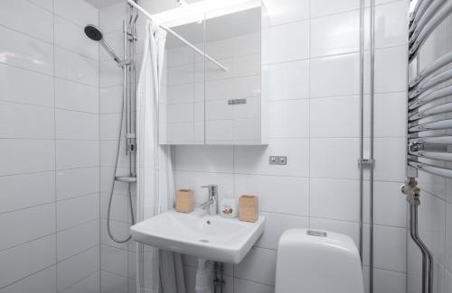 Orebro Apartamento | Central Modern Apartment